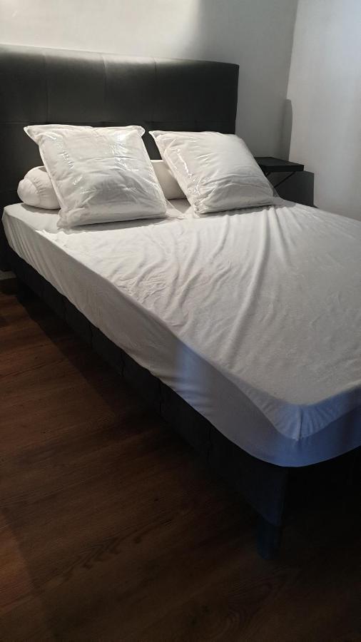 Les Vagues Au Balcon Apartamento Ampuriabrava Exterior foto